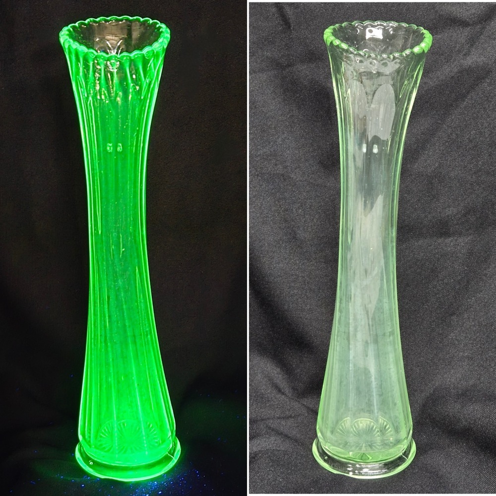 Depression Uranium Glass Optic Panel Trumpet Swung Vase Starburst Glows‎ Green